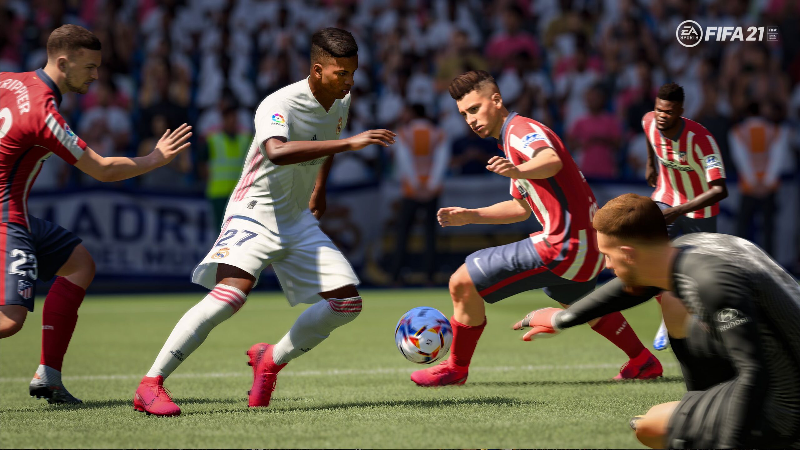 FIFA 21 Duran Toplardan Nasıl Gol Bulabilirim?